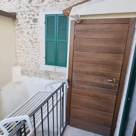 Holiday home Sotto Il Castello